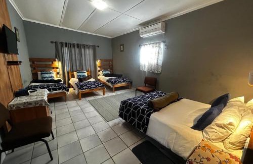 Karasburg Cama Y Desayuno | Karas-inn Bed and Breakfast