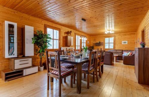 Liebenfels Chalet De Esquí | Karawankenpanorama