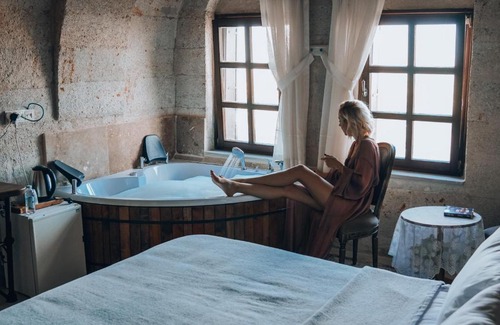 Uchisar Cama Y Desayuno | Karma Suites Cappadocia