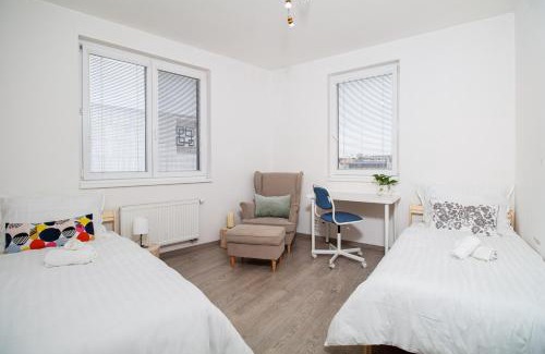 Ostrava Apartamento | Karolína Apartment - 4kk, Garden Terrace, FREE parking