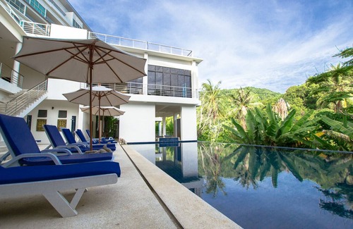 Karon Condominio | Karon Hill 2 Bedroom Amazing Full Seaview Condo