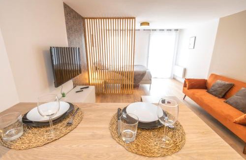 Saint-Quentin Apartamento | KASA Gloria - Studio cosy centre-ville - Parking & Wifi gratuits, tout équipé