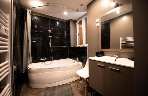 Rive-de-Gier Apartamento | KASA LOUNGE - Climatisation - Au calme