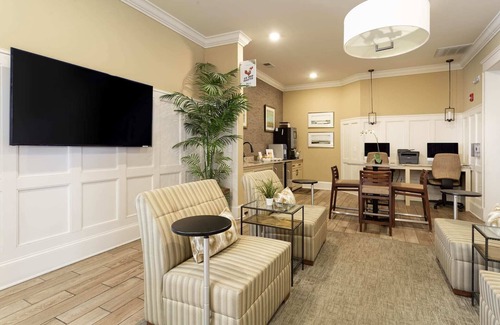 Wilmington Apartamento | Kasa | Sunny 1BD | Wilmington
