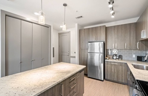 Central Arlington Apartamento | Kasa | Arlington | Stylish 2BD/2BA Apartment
