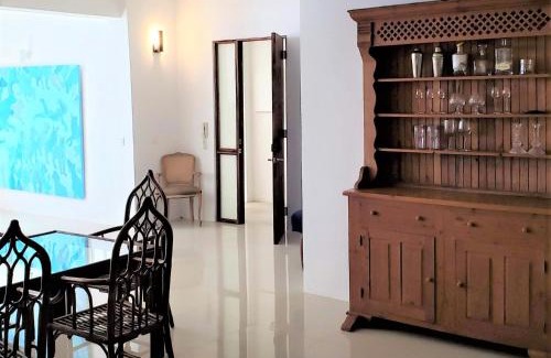 Old San Juan Apartamento | KASA The Lofts 201 HUGE 2 bed 2 bath for 6 Washer Dryer