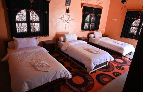 Souk Lakhmis Dades Cabina | Kasbah Amlal , 5 min from the center! Boumalne Dades