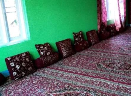Anantnag District Chalet De Esquí | Kashmir Railway inn