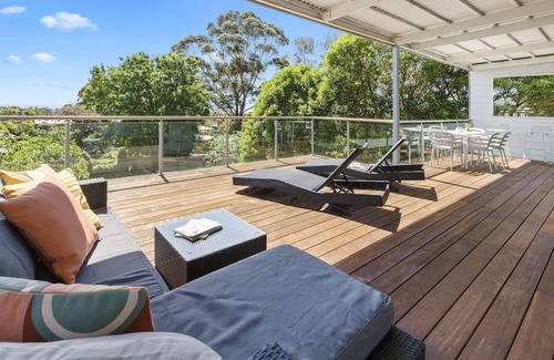 McCrae Casa | Kasih - Ocean Views - Love Actually.and we love it.