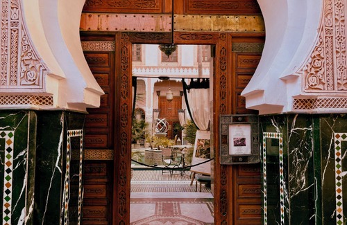 Talaa Casa | Kassr Annoujoum – Luxury 10-Bedroom Riad in the Heart of Fez