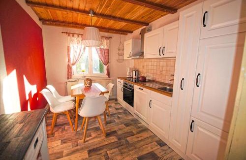 Hinterhermsdorf Apartamento | Kastanienhof