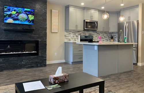 Katepwa Beach Casa | KATEPWA LAKE-HOME AWAY FROM HOME (condo 3)