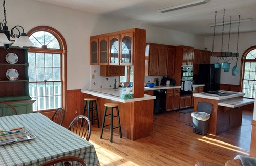 Carrabelle Casa | Kathys House sits on the bay in Carrabelle. No neighbors! A view with privacy.