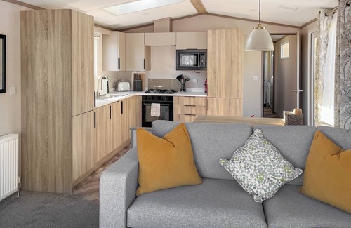 West Laroch Cabaña | Katie's Cosy Caravan - UK48380