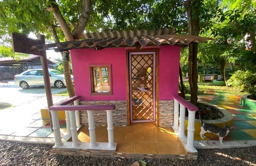 Turbaco Casa | Katmandú Casa Campestre está a 10 km de la fantástica Cartagena y sus playas.
