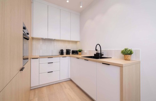 Katowice Apartamento | Góreckiego 17 | Katowice | Modern Apartment | Parking&AC | Close to Spodek