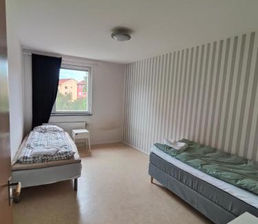 Katrineholm Apartamento | Katrineholm Longstay - Fully equipped 3 room apartment in central Katrineholm