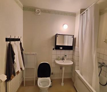 Katrineholm Apartamento | Katrineholm Longstay - Fully equipped 3 room apartment in central Katrineholm