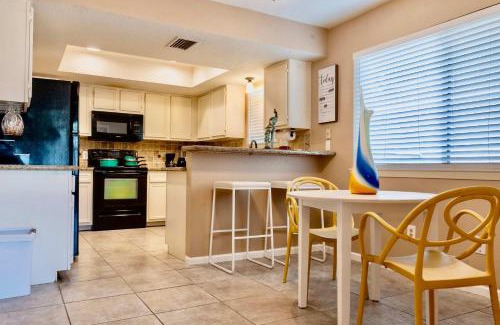 Katy Casa | Katy Hideaway - Charming 3 BDR
