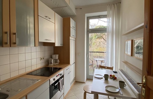 Outer Neustadt Apartamento | "katy" mit Balkon und Viel Sonne Mitten im Szeneviertel!