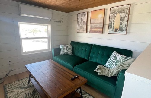 Blanco Cabina | Kauai Tiny Islands Resort