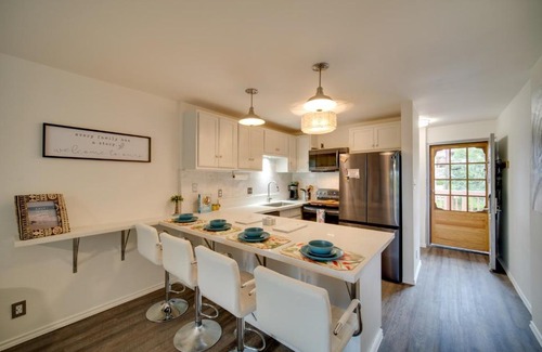 Nawiliwili Apartamento | Kauai Vacation Rental Walk to Kalapaki Beach!
