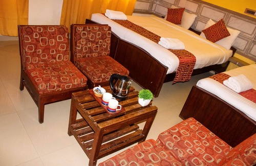 Mysore Cama Y Desayuno | Kaveri Hotel Alojamiento y desayuno