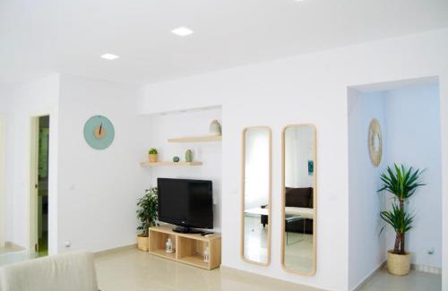 La Caleta Apartamento | Kawaii BEACHFRONT Malagueta Apartment