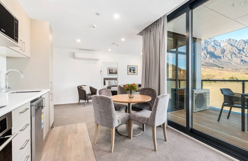 Frankton Apartamento | Vista de Kawarau - Cerca del aeropuerto, tiendas, cafés y bares.
