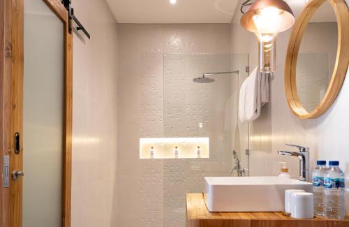 Pecatu Hotel | Kaylora Villa by Tanya Pink