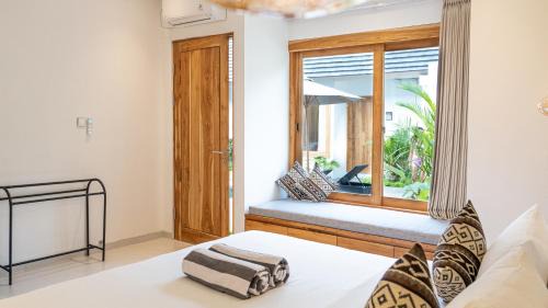 Pecatu Hotel | Kaylora Villa by Tanya Pink