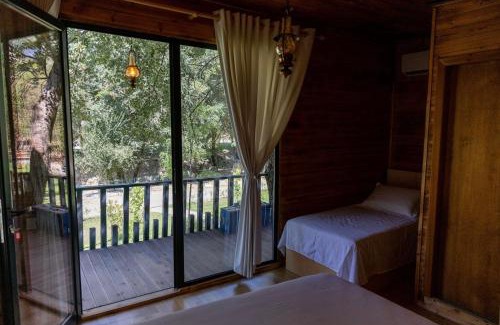 Dajt Hotel | Kazerma e Cerenit