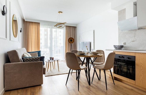 Gdansk Apartamento | Kazimierza Wielkiego Soft Glam Apartment