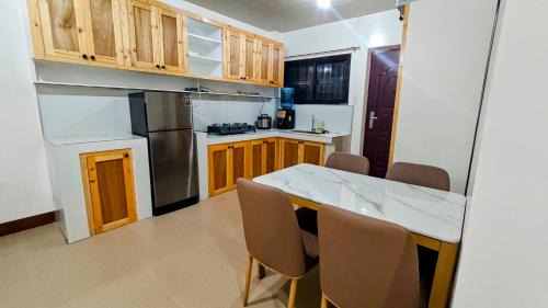 Baguio Apartamento | KBC ZAI Baguio Staycations 3 & 4