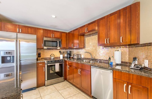 Honokowai Condominio | KBM Resorts | 5 FREE CARS | Honua Kai Hokulani | Multi Unit Listing | Ocean view | 6-Bedroom Condo, Recently Remodeled! HKH-323/32/38/44/48