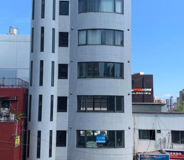 Chuo Ward Apartamento | kdy ｽﾃｲﾊｳｽ 2段ベットの広い客室みんな一緒に泊まれる