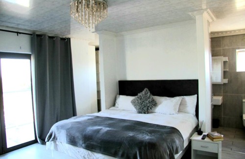 Bloubergstrand Casa | Keadam Guest House