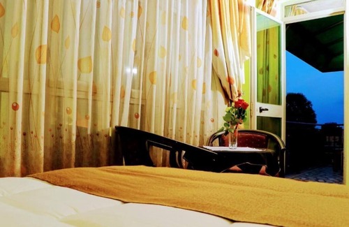 Yeka Casa | Keba Guesthouse Twin Room with Private Bathroom