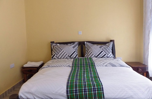 Nyeri Hotel | KEDOVO COTTAGES