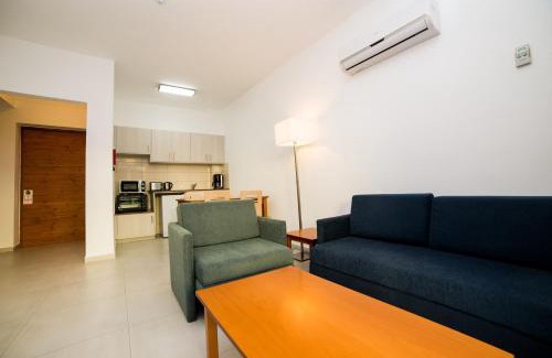 Paphos Complejo | Kefalos Beach Tourist Village