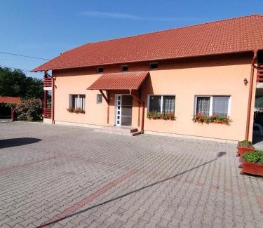 Praid Apartamento | Kelemen Vendégház 2