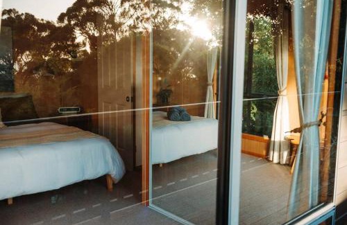 White Beach Casa | Kelp Cabin intimate, calm and restful