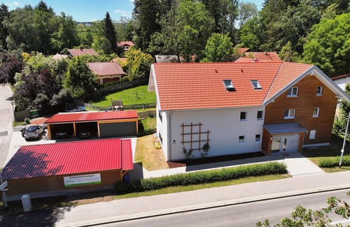 Kempten Apartamento | Kempten Centrally located in the countryside: high-quality group accommodation with large terrace