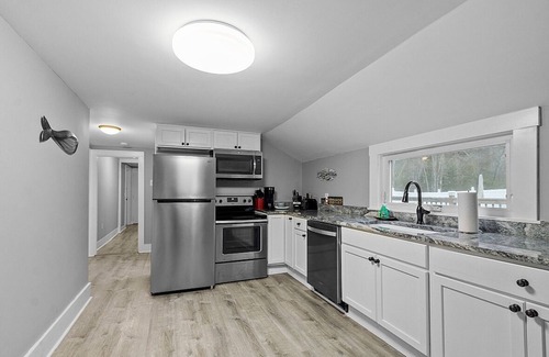 Kennebunk Casa | Kennebunk / Kennebunkport Beach House con piscina!