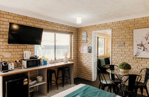 Tweed Heads West Hotel | Kennedy Drive Airport Motel