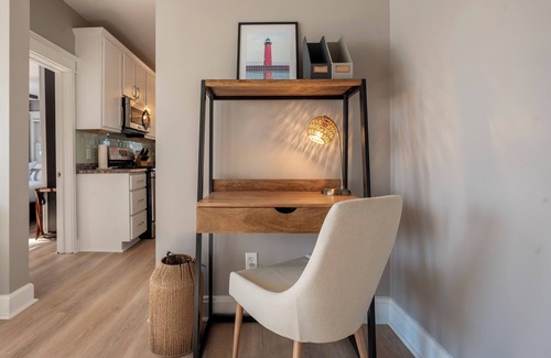 Kenosha Casa | Kenosha Lighthouse Retreat
