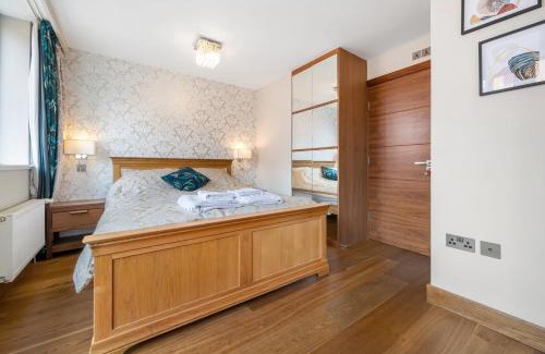 Abingdon Apartamento | Kensington Haven 3-Bed, 3-Bth Flat