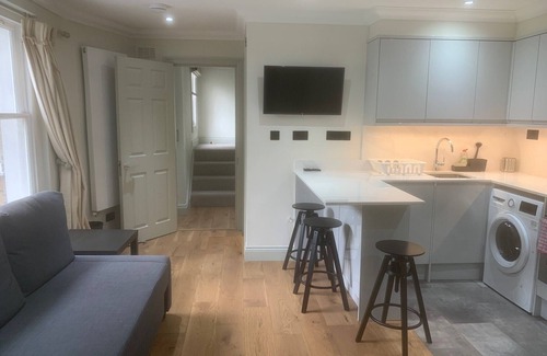 Kensington Apartamento | Kensington Lodge - mins from Natural History Museum, on award-winning Gdn Sq