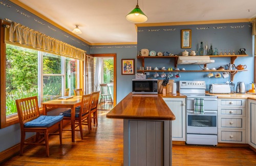 Deloraine Cabaña | Kenya Cottage Accommodation