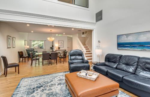 Salem Casa | Keowee Key Condo with Lake Access and Community Pools!